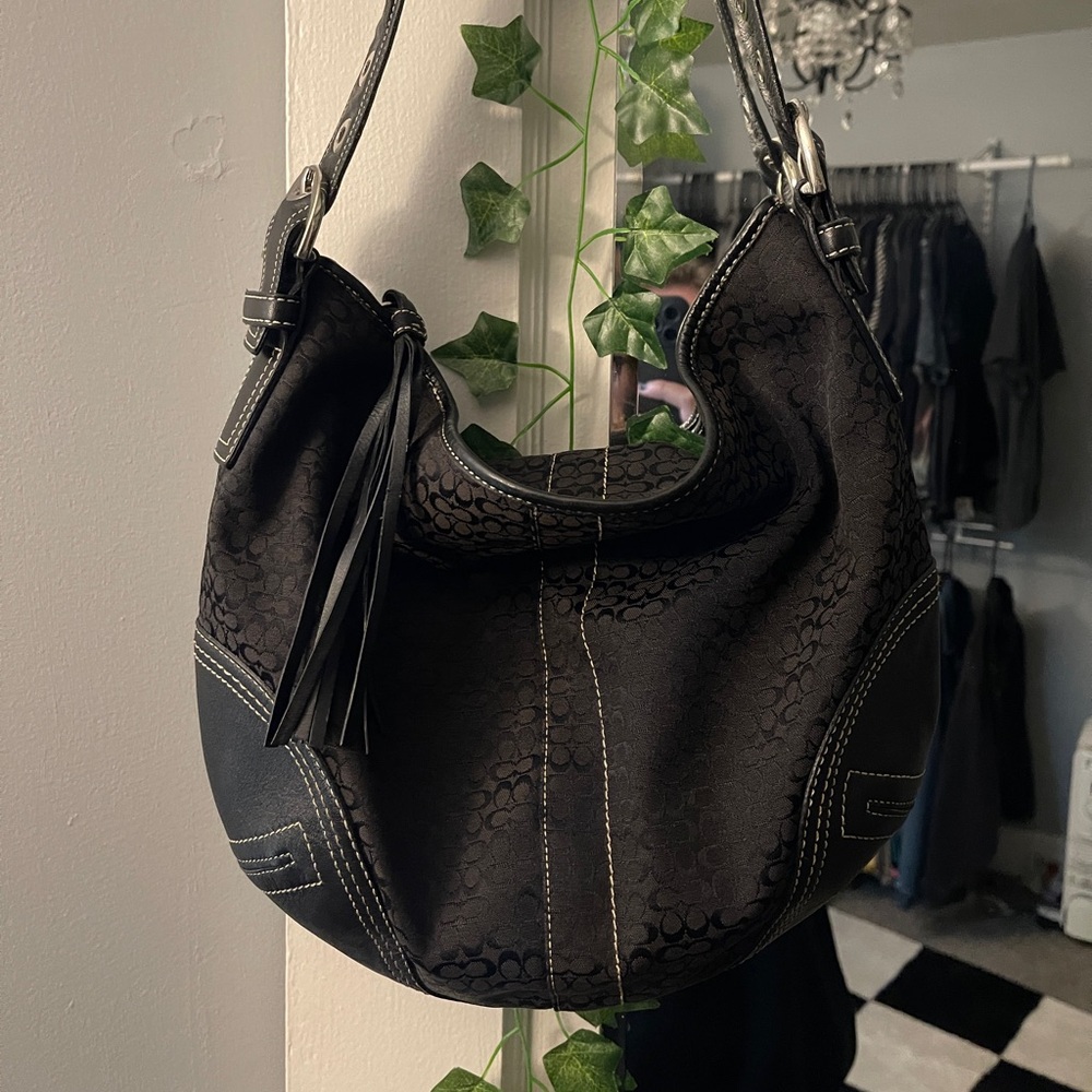 Coach Y2K Signature Hobo Style Bag 2158